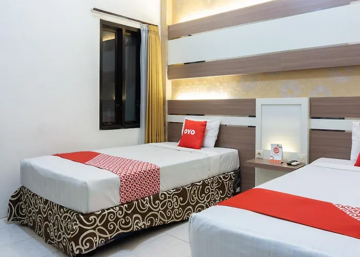 OYO 3803 Hotel Wonojati Syariah Malang